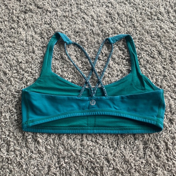 Size 6 Lululemon Free to Be Bra in Forage Teal / Flashback Static Seamist Forage - Picture 6 of 7